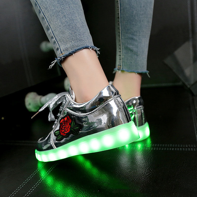 LED Platform Sneakers - Unisex Rose Applique Light Up Shoes