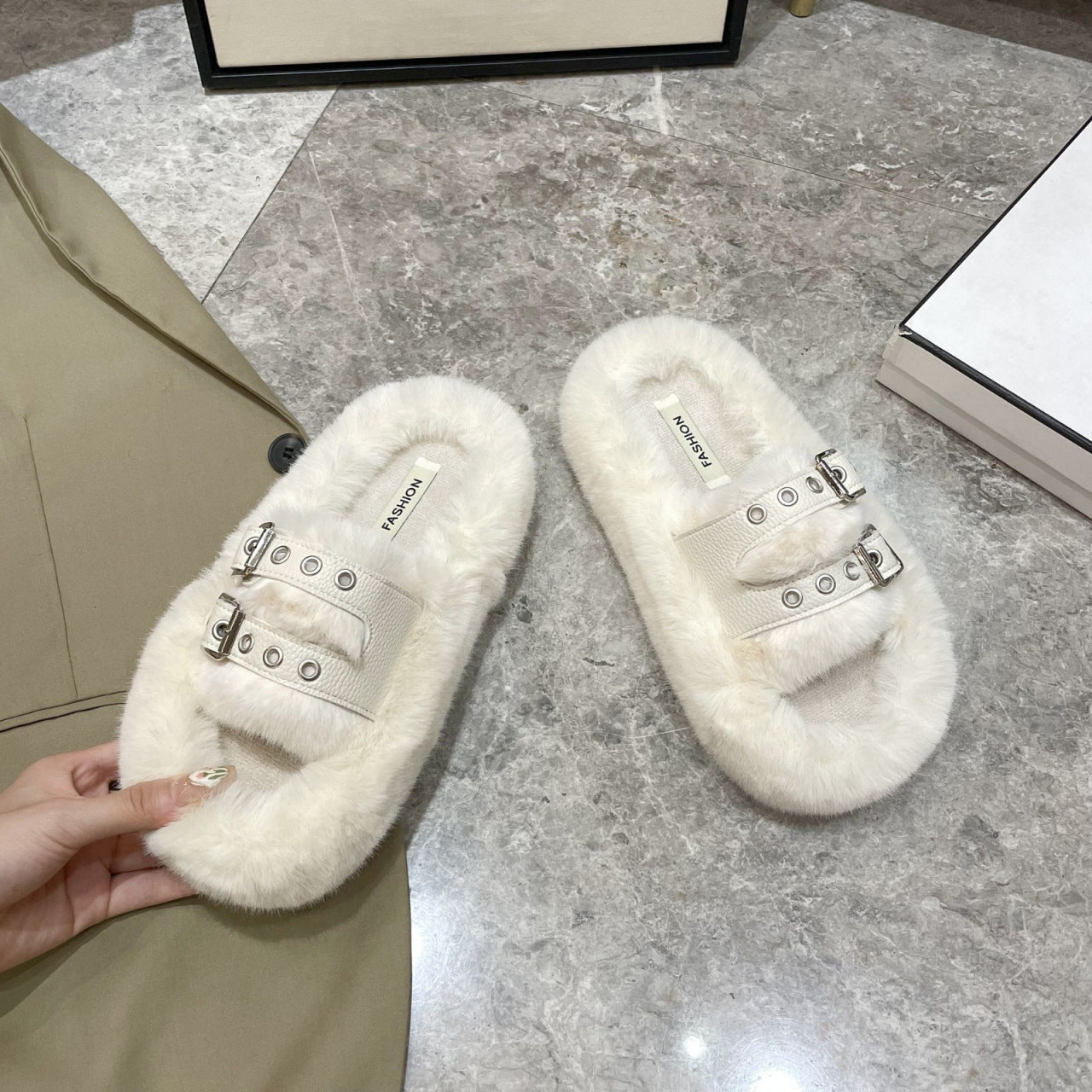 Leather Metal Fluffy Slippers Women's Outer Wear