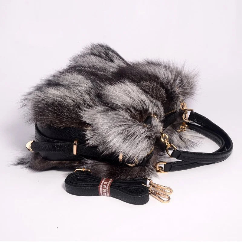 2026 Luxury Real Fox Fur Bag Winter Women Handbag Designer Luxury Bag Evening Party Bags Leather High Quality Shoulder Bag Natural Fur Bag
