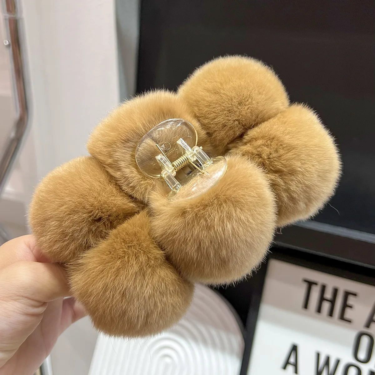 Hair Claw Accessories for Women Furry Pins Clips Cheveux Bandeau Korean Fashion Pinza Pelo Barrettes Cheveux Femme Haarschmuck