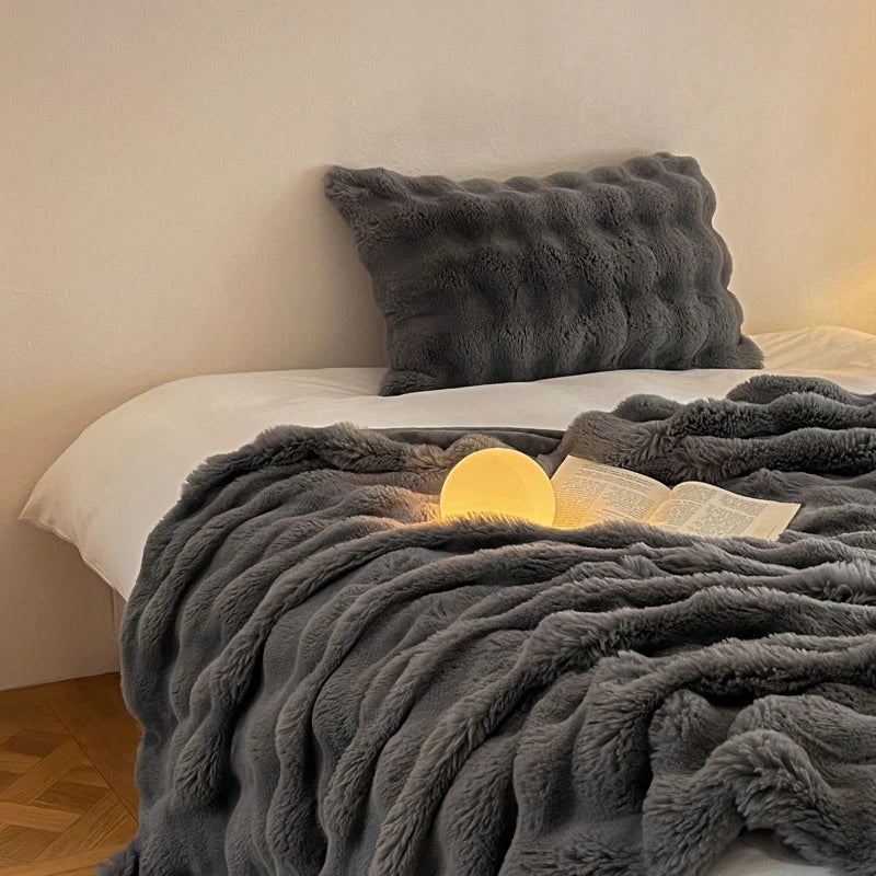 Luxury Faux Fur Rabbit Fur Thickened Blanket, Winter Soft Blanket Throw for Home Bed Sofa Cover 100X150cm 150X200cm 200X230cm