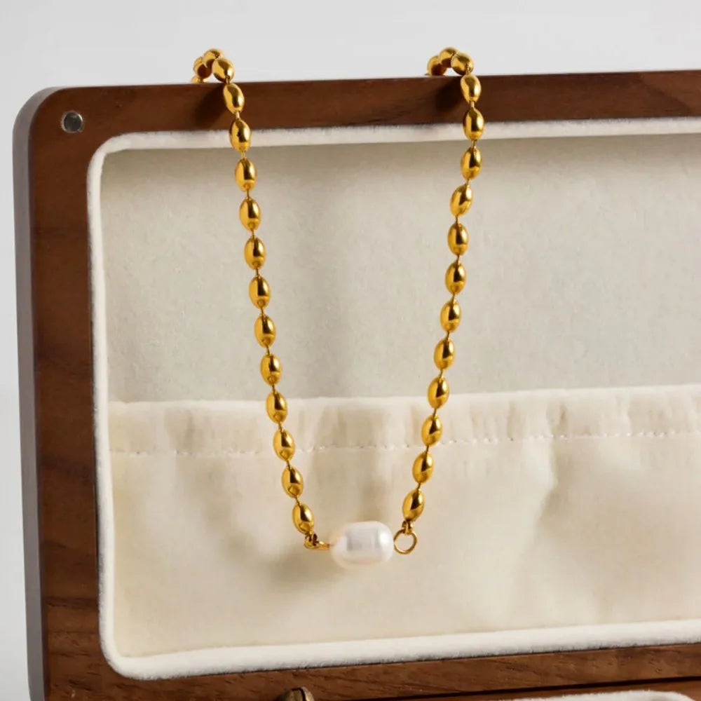 Statement Natural Pearl Charm Beaded Stainless Steel Necklace for Women Gold Color Collarbone Chain Minimalist Jewelry Set