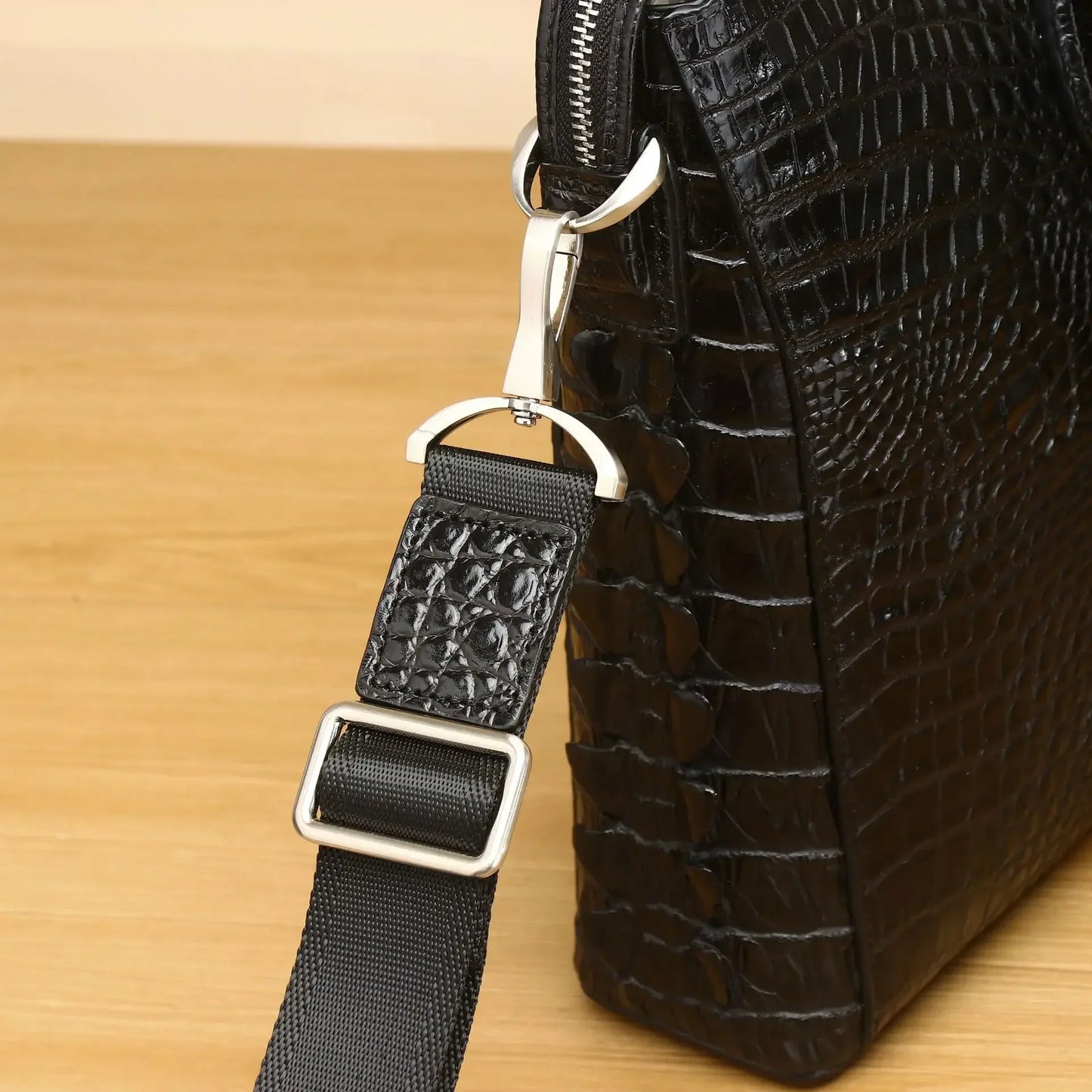 2025 New alligator Laptop Bags Cow Genuine Leather Men's Briefcase Luxury Brand Male Handbags Men Messenger 14 Inch Computer Bag