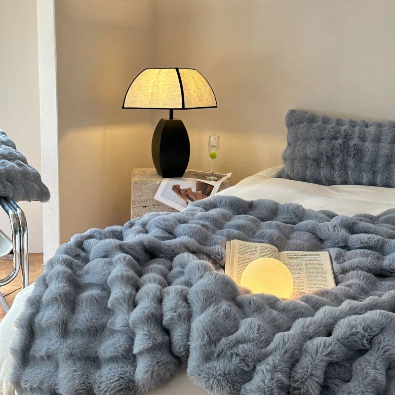 Luxury Faux Fur Rabbit Fur Thickened Blanket, Winter Soft Blanket Throw for Home Bed Sofa Cover 100X150cm 150X200cm 200X230cm