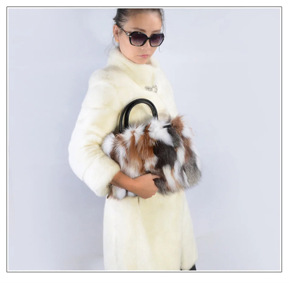 2026 New Clothing Designer Luxury Soft Fox Hair High-end Handbag Fashion Large Capacity Charm Women's Special Fur Bag