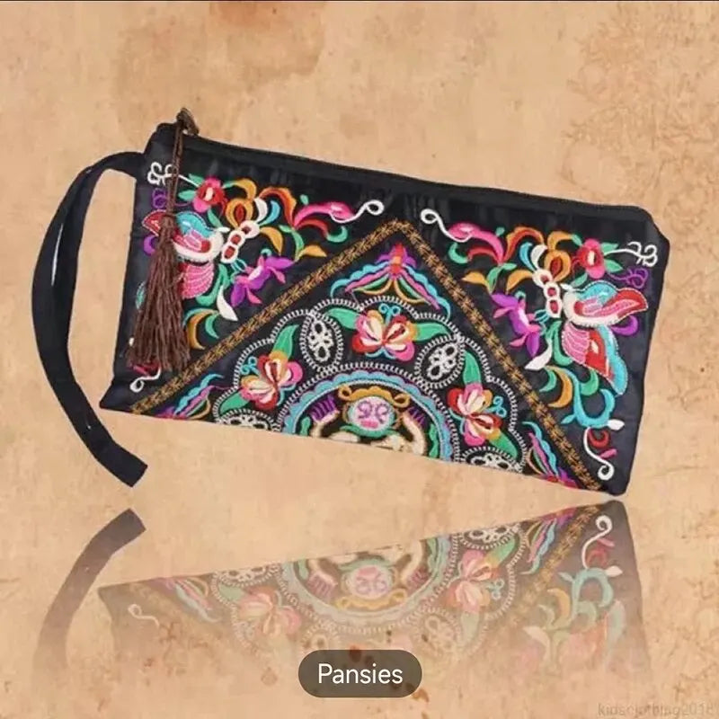 Retro Style Square Purse Ethnic Style Phone Clutches Floral Embroidered Bag Zipper Storage Bag Flower Fabric Clutch Bag