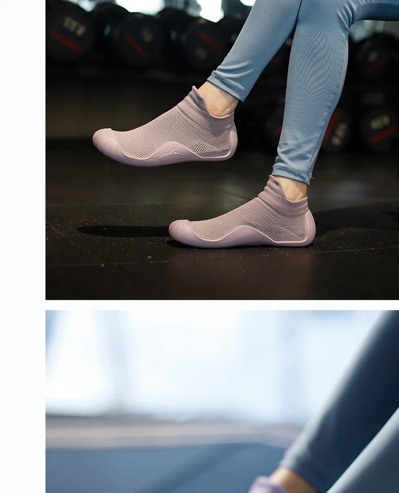 Shark Barefoot Shoes - Multi-Purpose Thin Sole Sports Beach Yoga Fitness Shoes