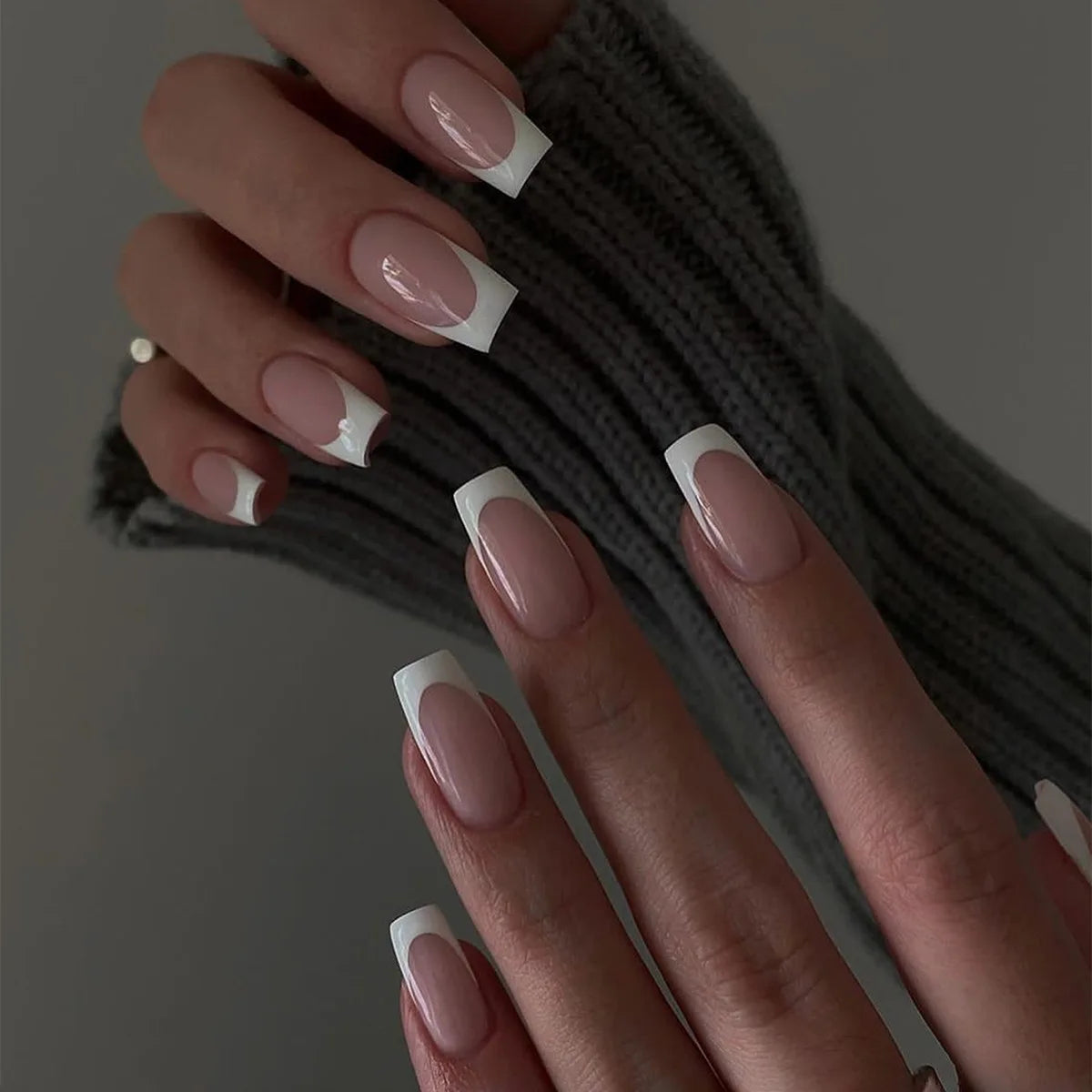 24Pcs French Tip Handmade Press On Nails Minimalist Solid Color Fake Nails Medium Square Full Cover Press On Nail Tips With Glue