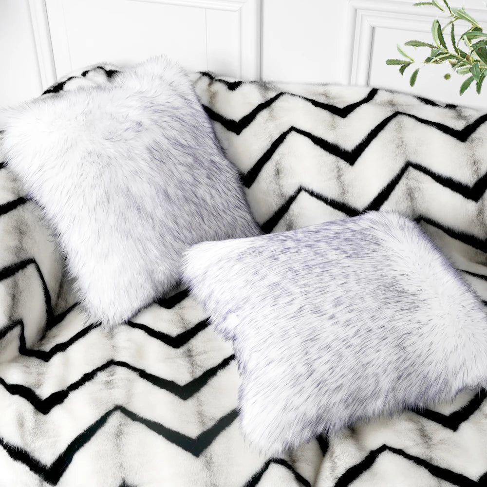 High-end Fluffy Faux Fox Fur Throw Pillows Decor Home High Quality Plush Back Cushion for Sofa Bed Chair Super Soft Cushion Cozy