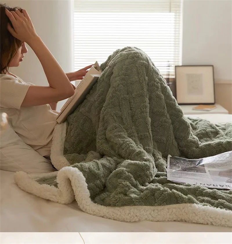 Double Thickened Throw Blanket Pile Tapestry Winter Warm Bed Cover Sofa Blanket Multifuntional Blanket Super Soft Cozy Blankets