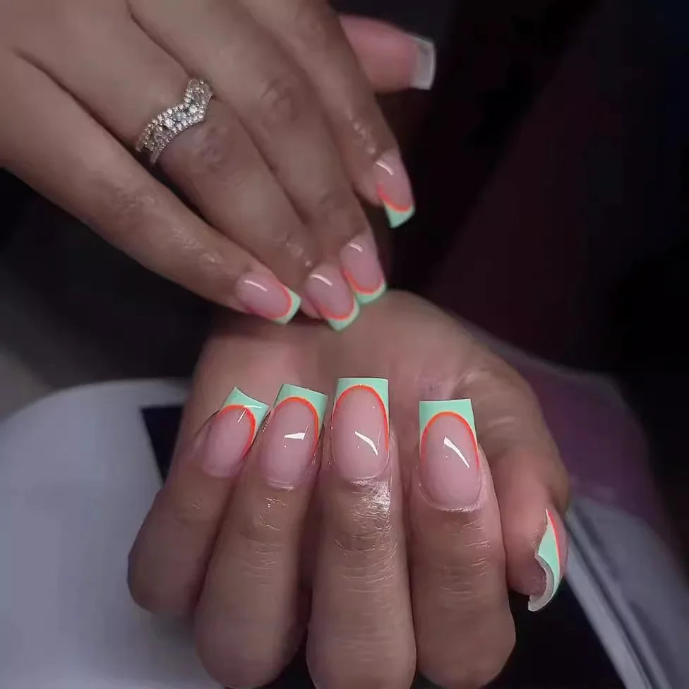 24Pcs French Tip Handmade Press On Nails Minimalist Solid Color Fake Nails Medium Square Full Cover Press On Nail Tips With Glue