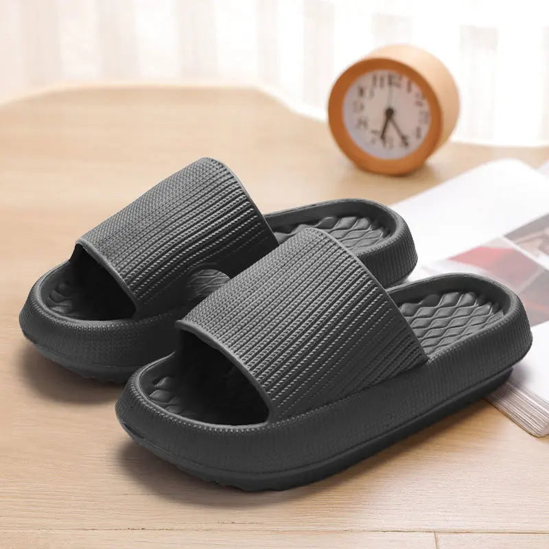 Unisex Thick Platform Cloud Slippers Soft Sole Pillow Slides Summer Beach Flip Flops Non Slip Bathroom Home CLOUD LUXURY