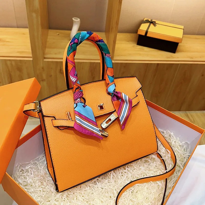Kelly Bag Fashion Women Bag Large Capacity Shoulder Bag Unique Design Versatile Lock Handheld Crossbody Purse