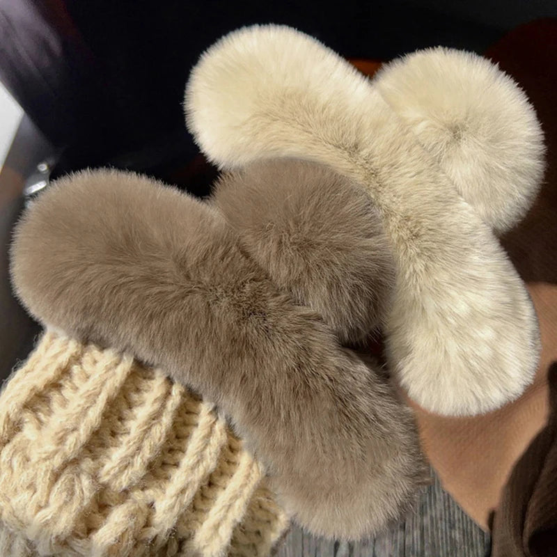 Winter Faux Fur Hair Claw Rabbit Hair Hairpins Plush Hair Clip Barrette Crab Headwear For Women Girls Hair Accessories