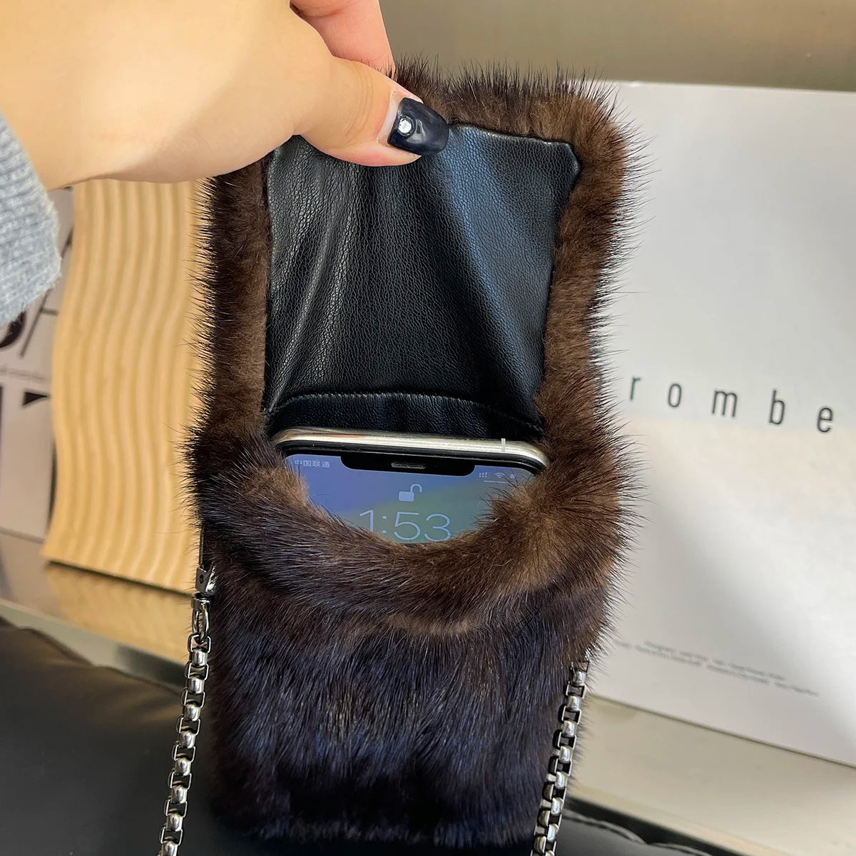 Real Mink Fur Bag Crossbody Bags For Women Phone Bag Lady Shoulder Bags Real Fur Bag Female Messenger Bag Winter Handbag Ladies