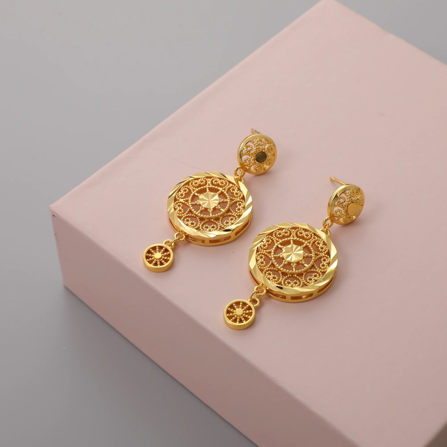 Dubai Gold Plated Necklace Earrings Ring Bracelet Arabian Traditional Vintage Jewelry Women's Set Bridal Wedding Jewelry