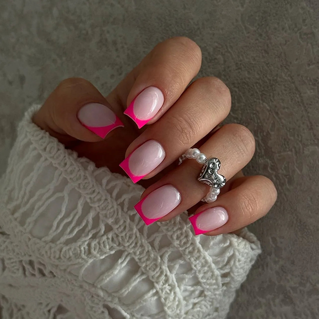 24Pcs French Tip Handmade Press On Nails Minimalist Solid Color Fake Nails Medium Square Full Cover Press On Nail Tips With Glue