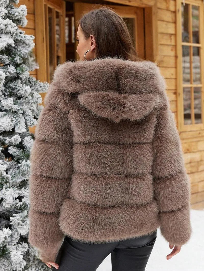 Luxe Women's Short Hooded Faux Fox Fur Coat Fashion Streetwear with Faux Fur Trim Thickened Winter Faux Fur Outwear
