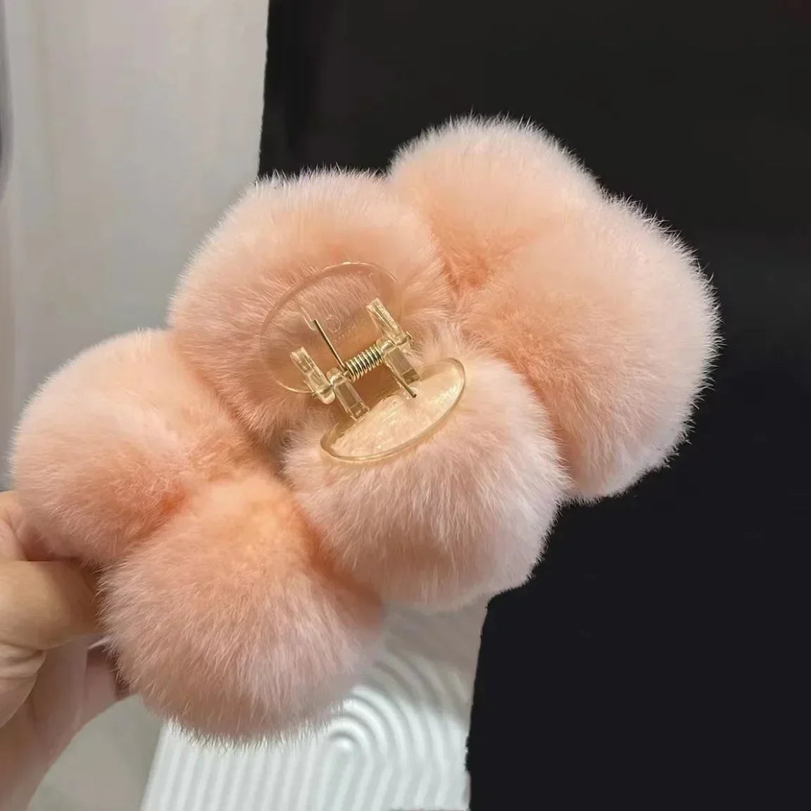 Hair Claw Accessories for Women Furry Pins Clips Cheveux Bandeau Korean Fashion Pinza Pelo Barrettes Cheveux Femme Haarschmuck