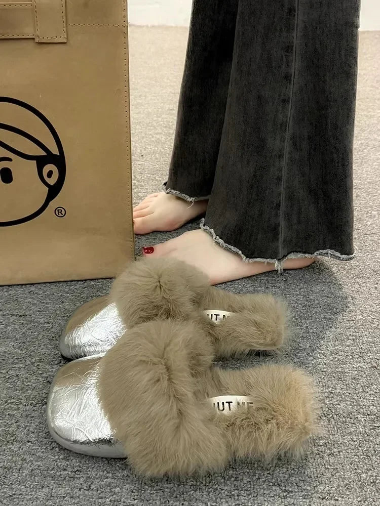 Women's Autumn/Winter Outdoor Wear New Style Flat Bottom Fur Slippers One Foot Drag No Heel Mule Fur Slippers Adult Simple