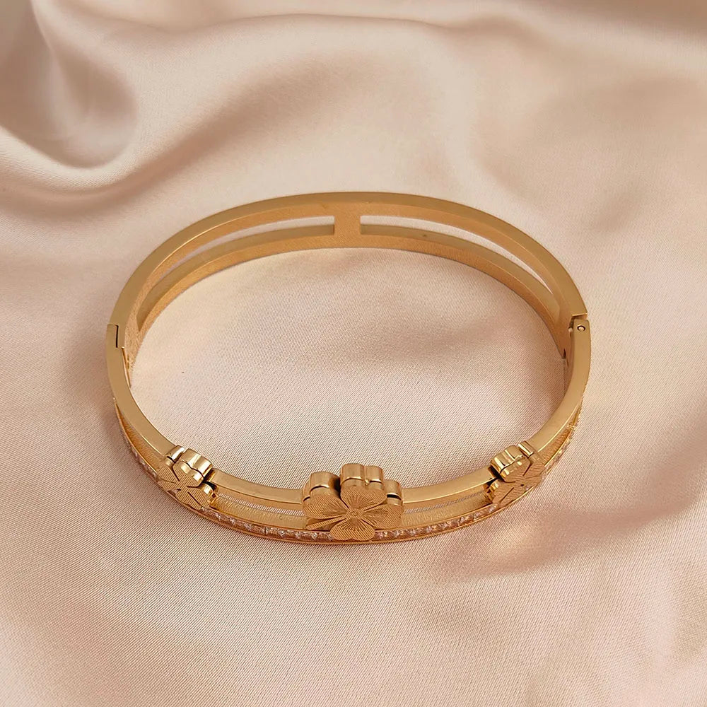 Four Leaf Clover Bracelet - 18K Gold Plated Stainless Steel Lucky Charm Jewelry