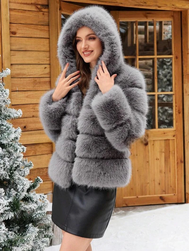 Luxe Women's Short Hooded Faux Fox Fur Coat Fashion Streetwear with Faux Fur Trim Thickened Winter Faux Fur Outwear