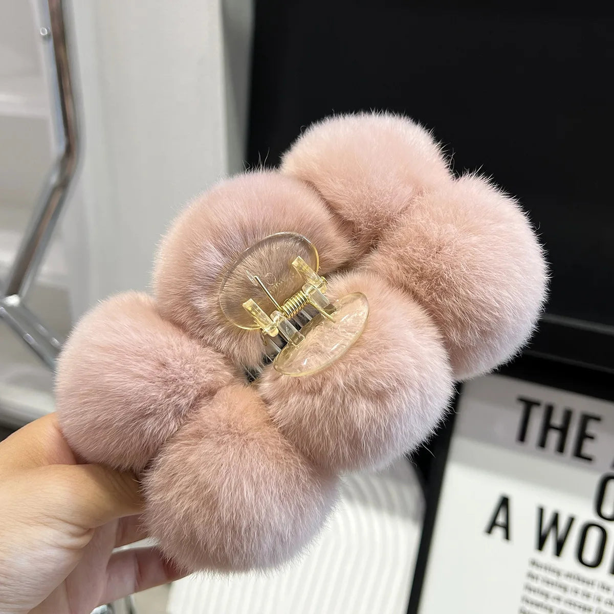 Hair Claw Accessories for Women Furry Pins Clips Cheveux Bandeau Korean Fashion Pinza Pelo Barrettes Cheveux Femme Haarschmuck