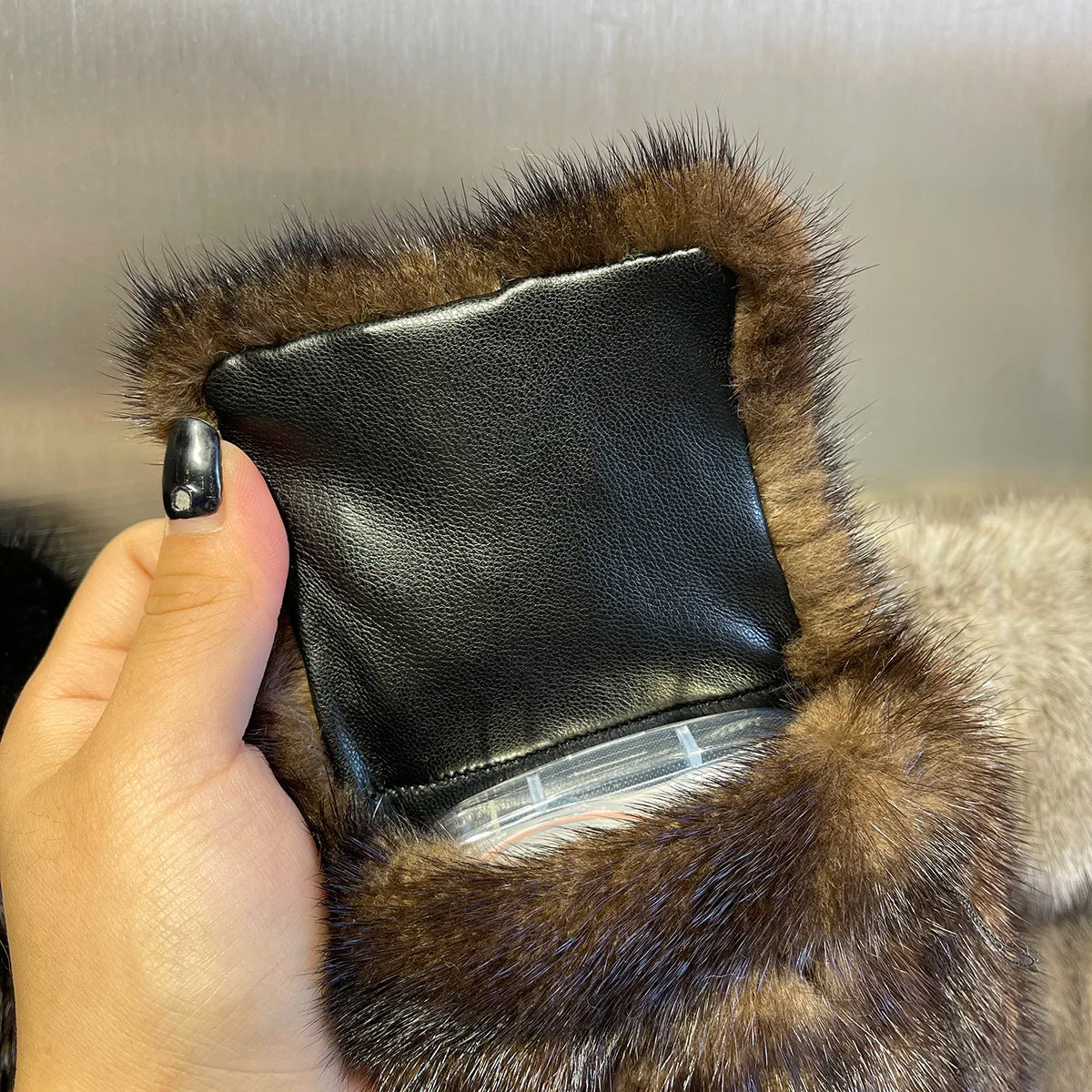 Real Mink Fur Bag Crossbody Bags For Women Phone Bag Lady Shoulder Bags Real Fur Bag Female Messenger Bag Winter Handbag Ladies