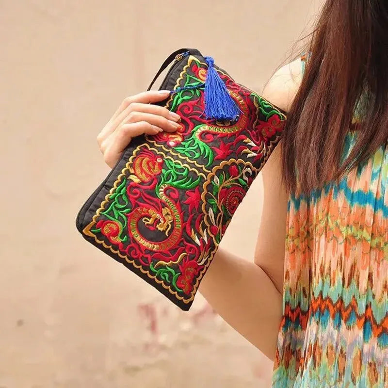 Retro Style Square Purse Ethnic Style Phone Clutches Floral Embroidered Bag Zipper Storage Bag Flower Fabric Clutch Bag