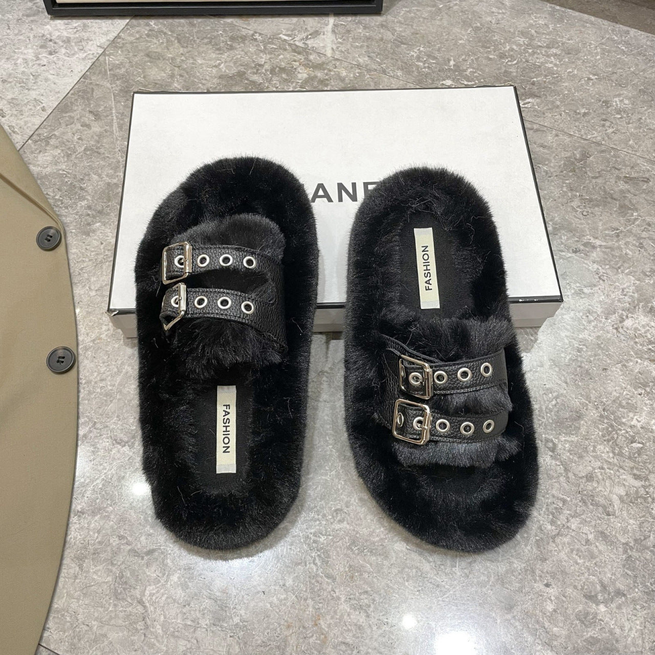 Leather Metal Fluffy Slippers Women's Outer Wear