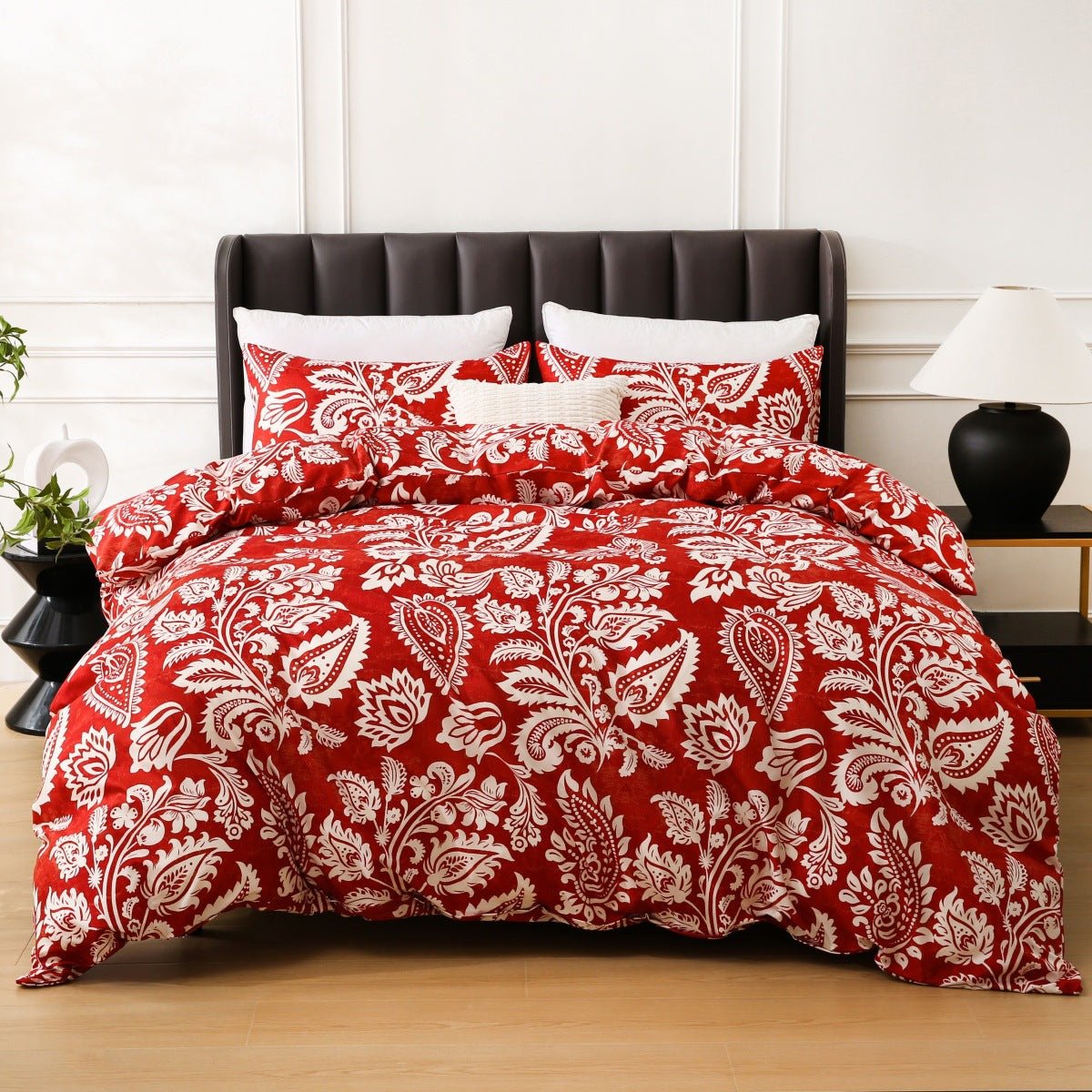 Three-Piece Botanical Floral Pillowcase Set for Beds - Merch Gone Viral