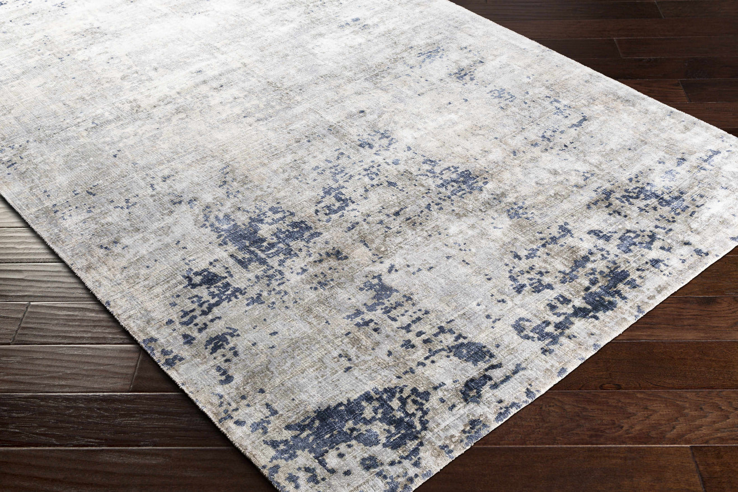 Luxury Yandina Area Rug