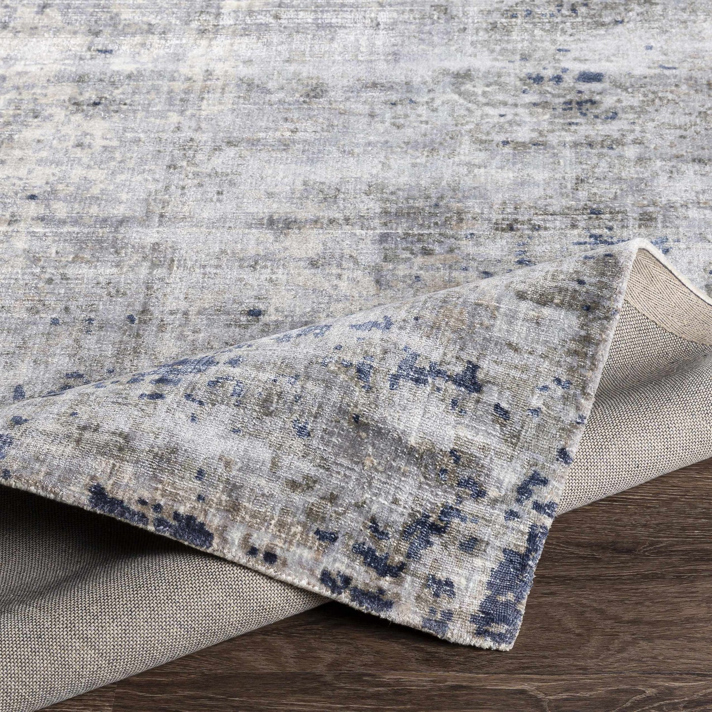 Luxury Yandina Area Rug