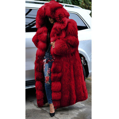 The Viral Celebrity Faux Fur Coat – “It-Girl Energy Only”