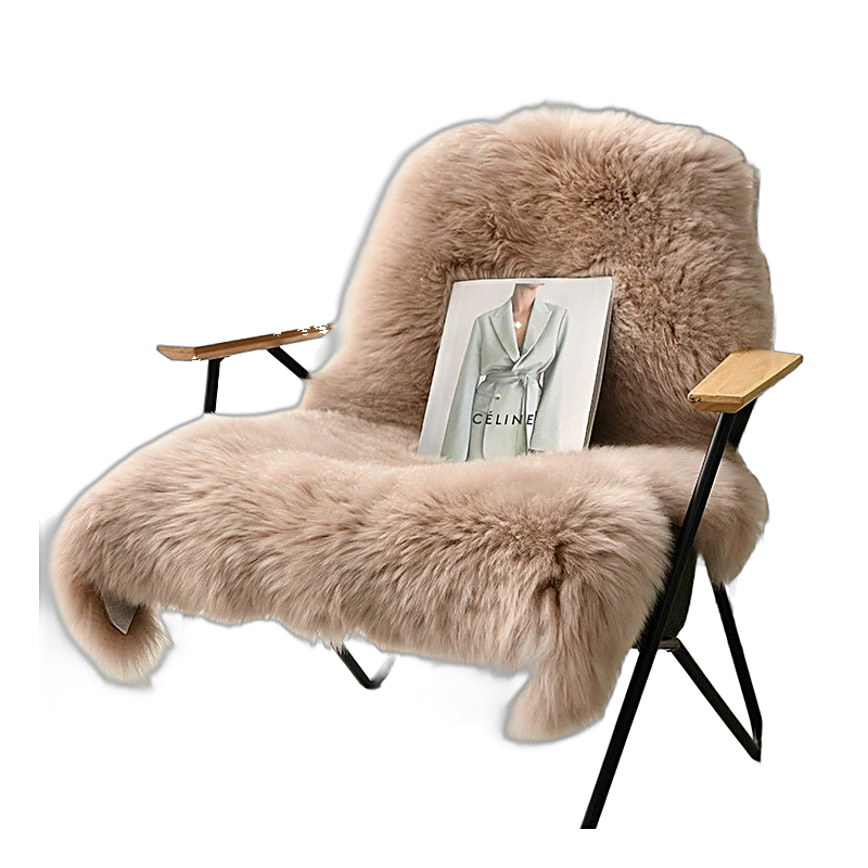 Faux fur throw blanket with long plush pile