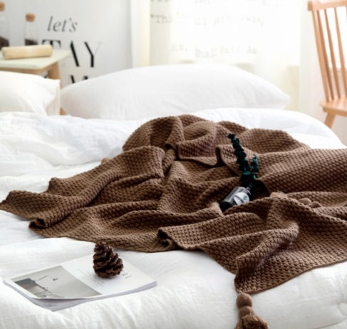 Nordic Fringed Knit Throw with Textured Acrylic Soft Draping for Sofa
