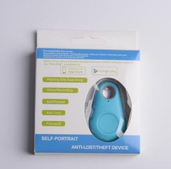 Blue plastic Bluetooth tracker in white retail packaging for locating keys and bags.