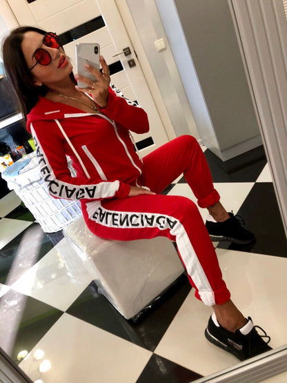 Women's Hoodie Sweatsuit Set for All Day Cozy Easy Wear