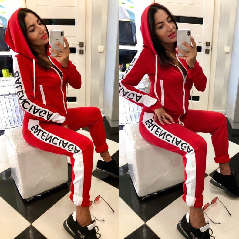 Women's Hoodie Sweatsuit Set for All Day Cozy Easy Wear