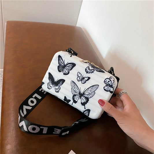 Celestial Shoulder Bag with Durable PU Leather Lining for Everyday Use