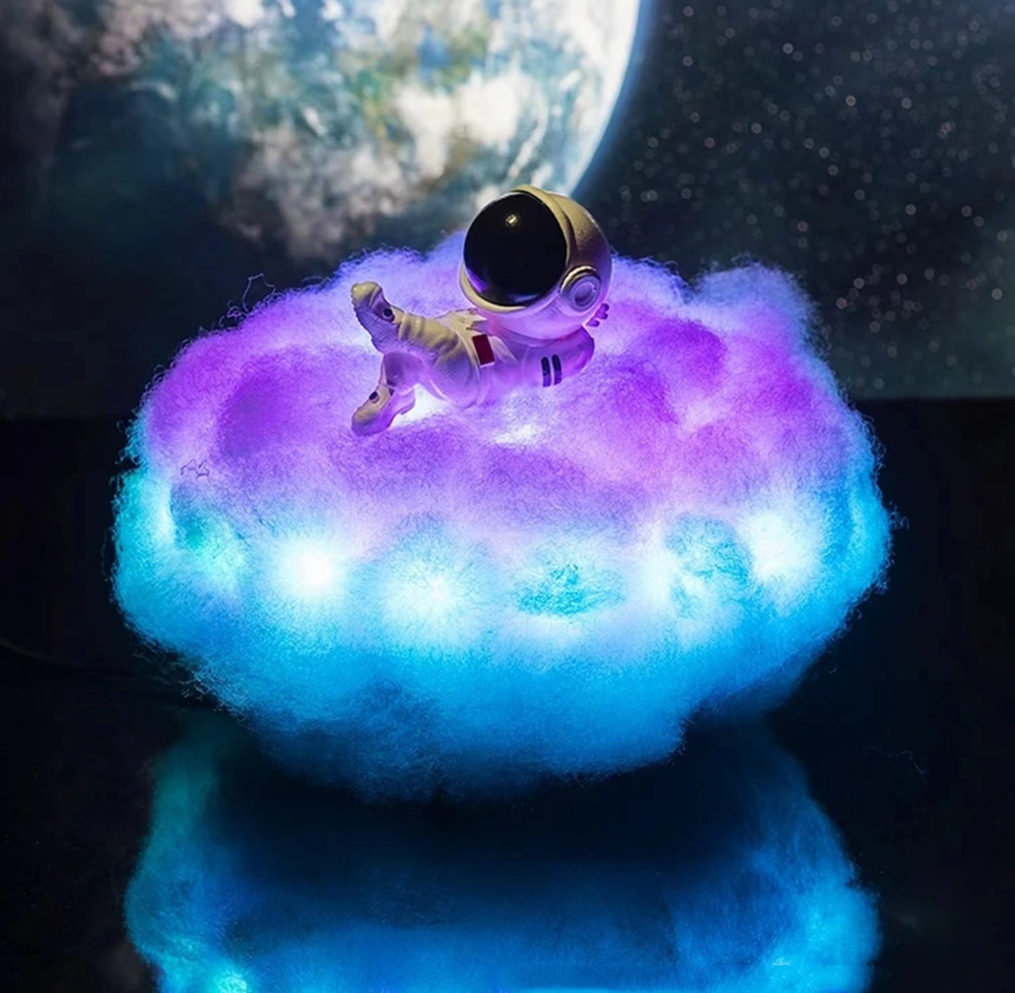 Acrylic Desk Lamp In Cloud Design With RGB Glow And USB Powered Dimmable Ambient Lighting
