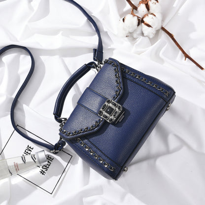 Your Perfect Opulent Chain Shoulder Bag Delivers City Luxe With Premium PU Leather You'll Treasure In 2026.