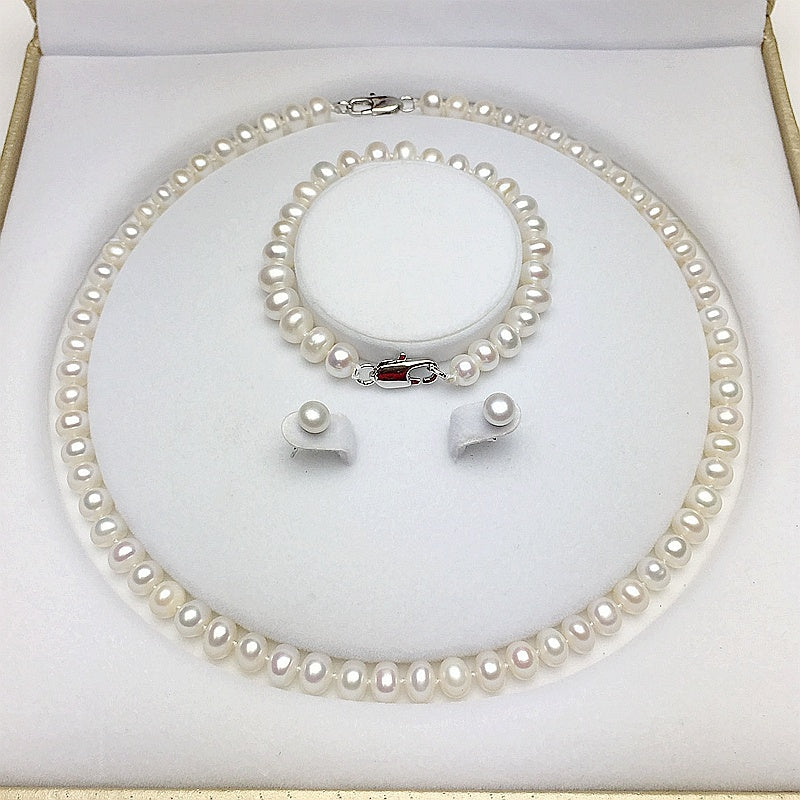 Lustrous Necklace Set With Freshwater Pearl Beads For Everyday Shine Gift Ready