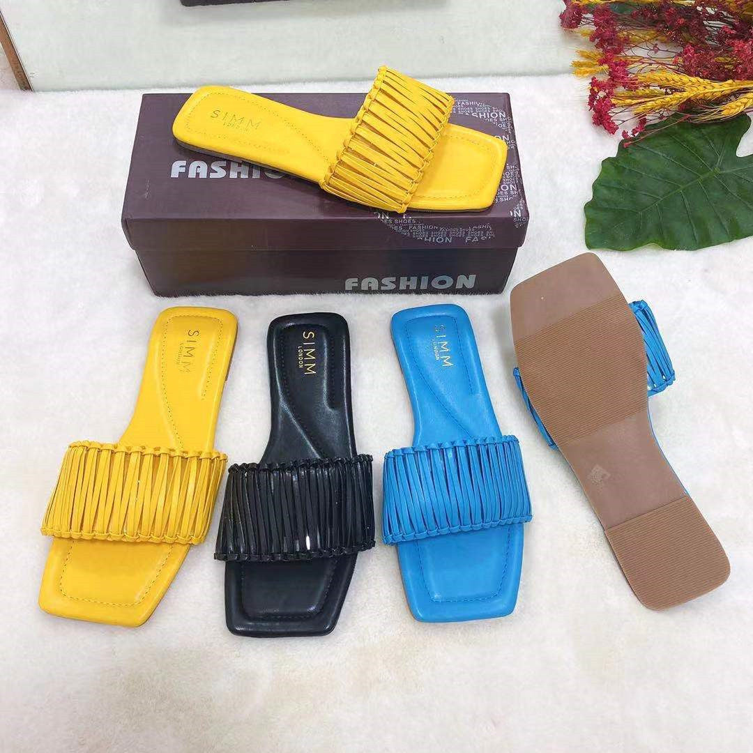 Soft Unisex Flat Sandals for All Day Comfort with Cushioned Insole
