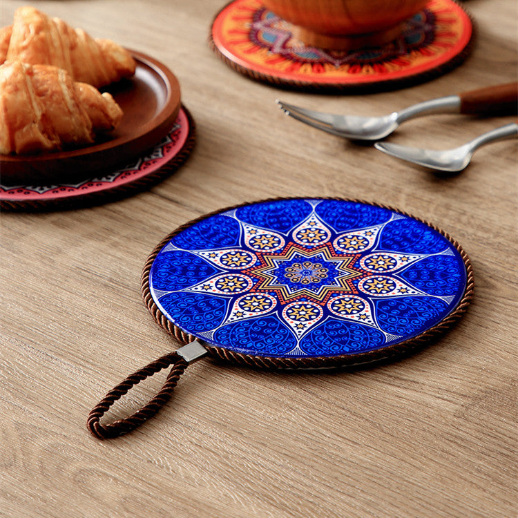 Heatproof Placemats with Durable Color Glaze Finish for Dining