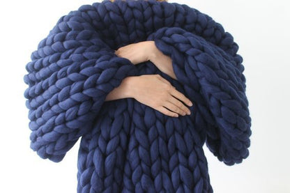 Handwoven Throw Blanket With Cashmere Feel And Durable Acrylic