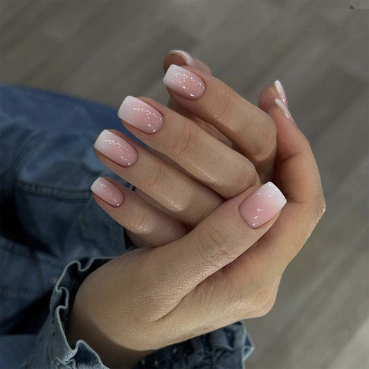 Wear Armor Short White Gradient Nails