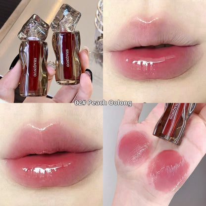Glassy Lip Gloss with Hydrating Shine in Six Everyday Wear Shades