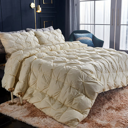 Luxe Twisted Goose Down Duvet – Ultra-Soft Cotton Cover, Pinch Pleat Design, All-Season Warmth & Cloud-Like Comfort