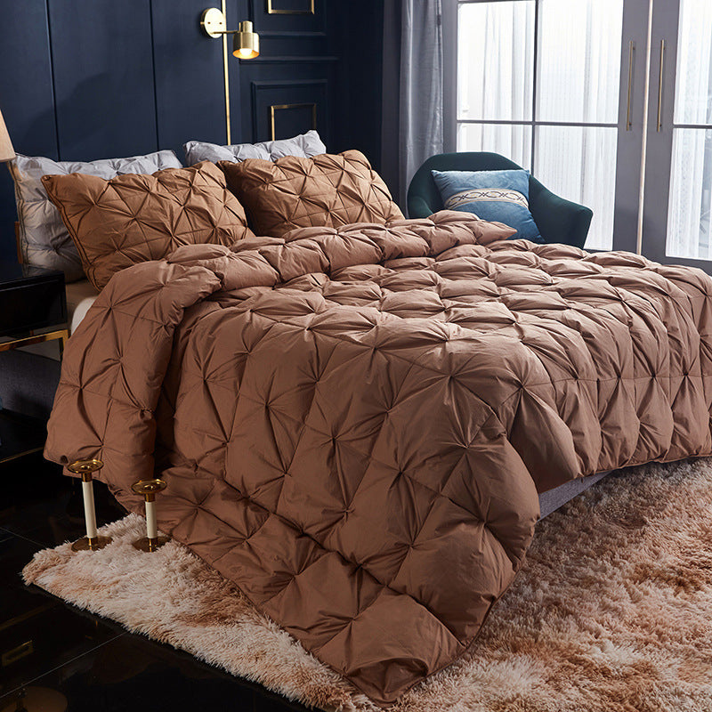 Luxe Twisted Goose Down Duvet – Ultra-Soft Cotton Cover, Pinch Pleat Design, All-Season Warmth & Cloud-Like Comfort